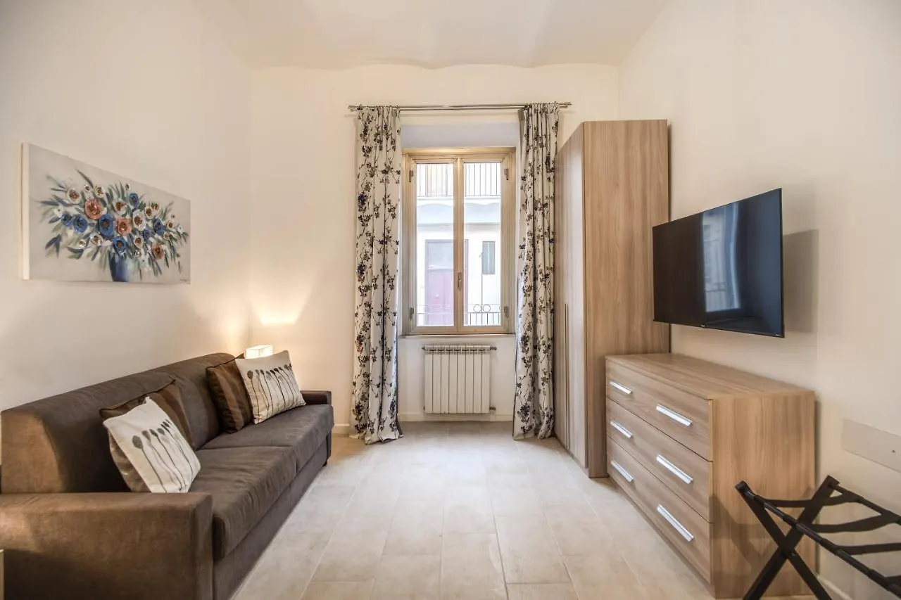 Newly Renovated Apartment By The Vatican Rome Italy